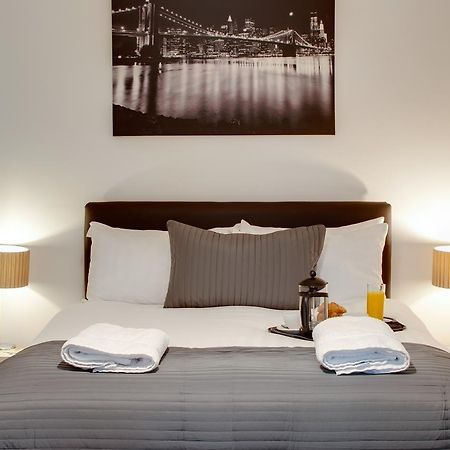 Base Serviced Apartments - Cumberland Apartments Liverpool Exterior photo